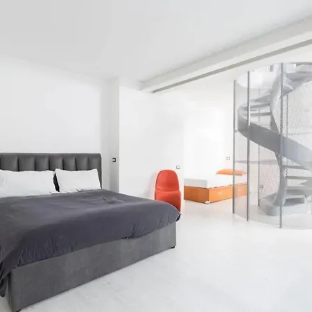 Unique 4 Storey House On Naviglio 4Bd, 4Bt Milaan Buitenkant foto